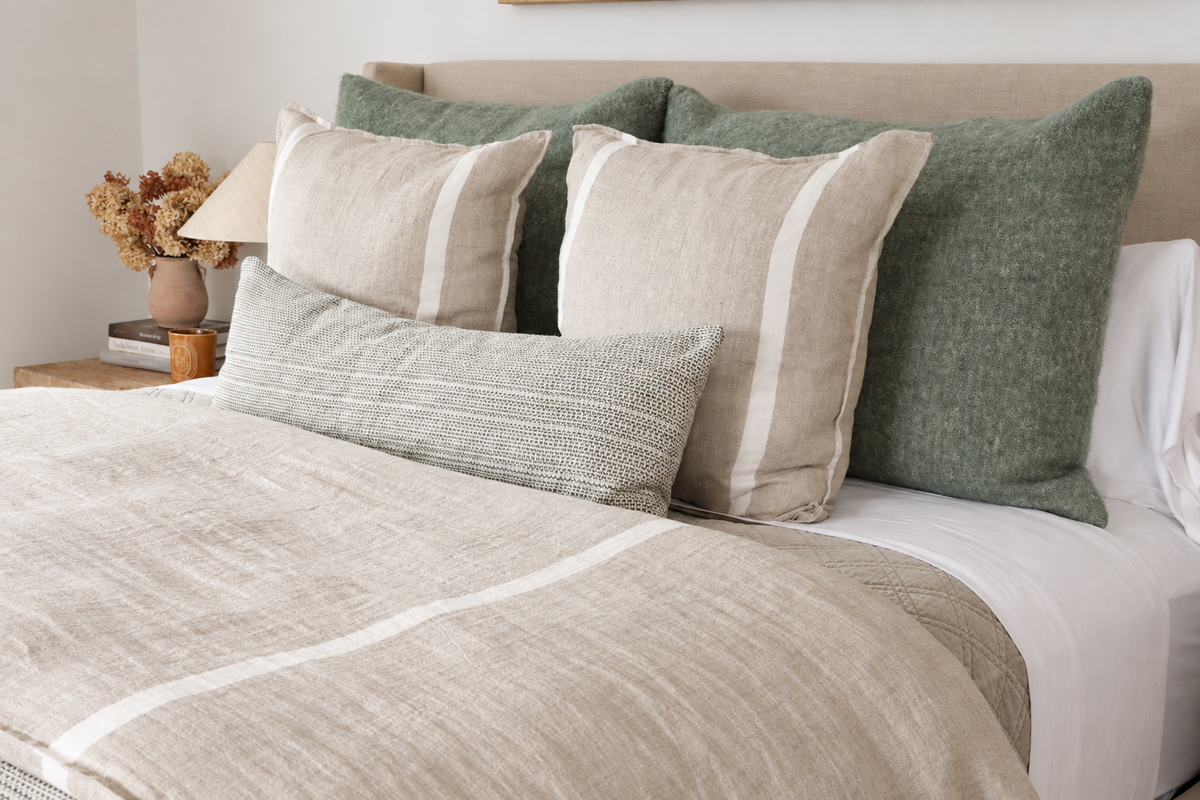October in Layers: Flax, Moss & a Softer Place to Land