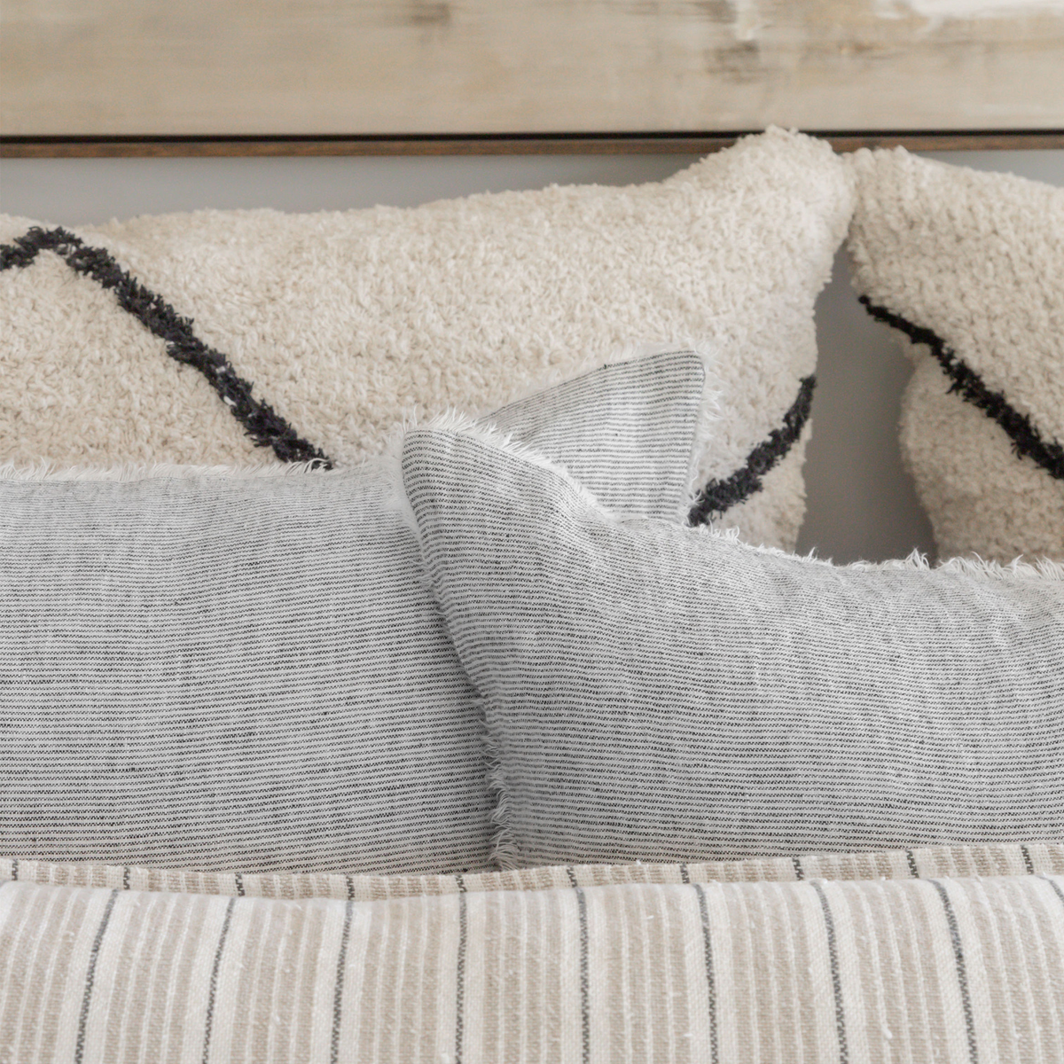 Logan big pillow with insert, textured light gray fabric with black piping, 28x36 in