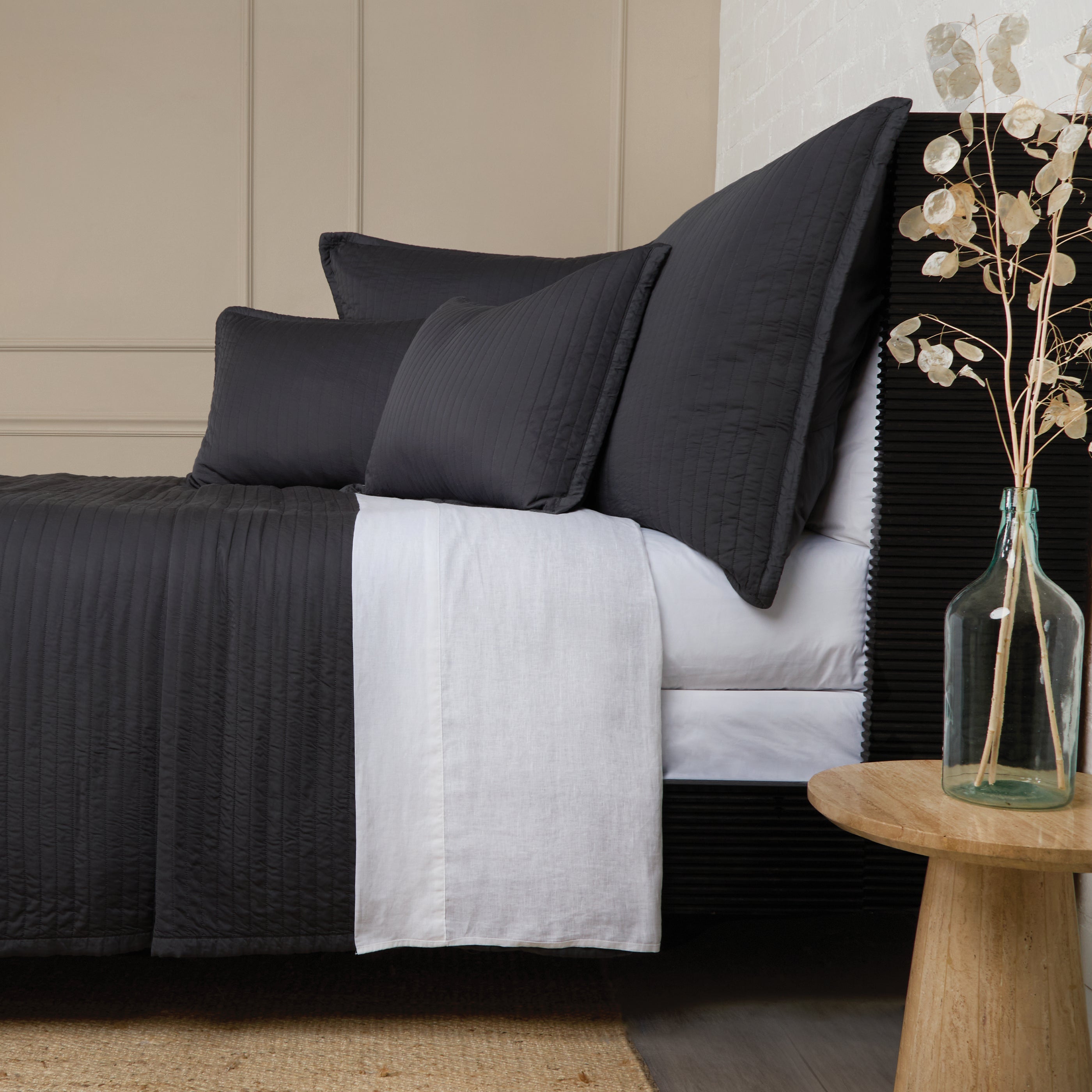 Carlyle Coverlet