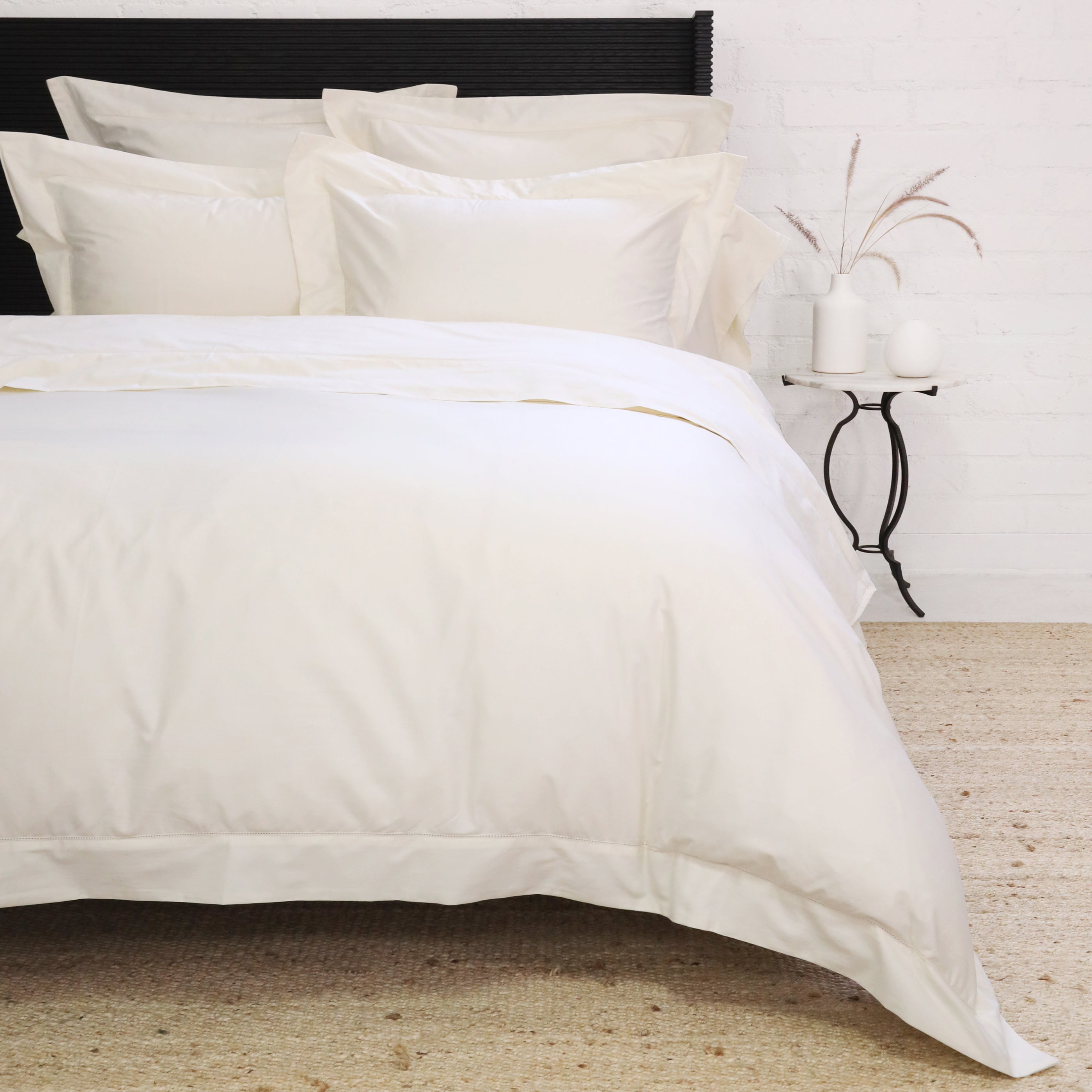 Classico Hemstitch Cotton Sateen Duvet Cover Set - Thumbnail 4