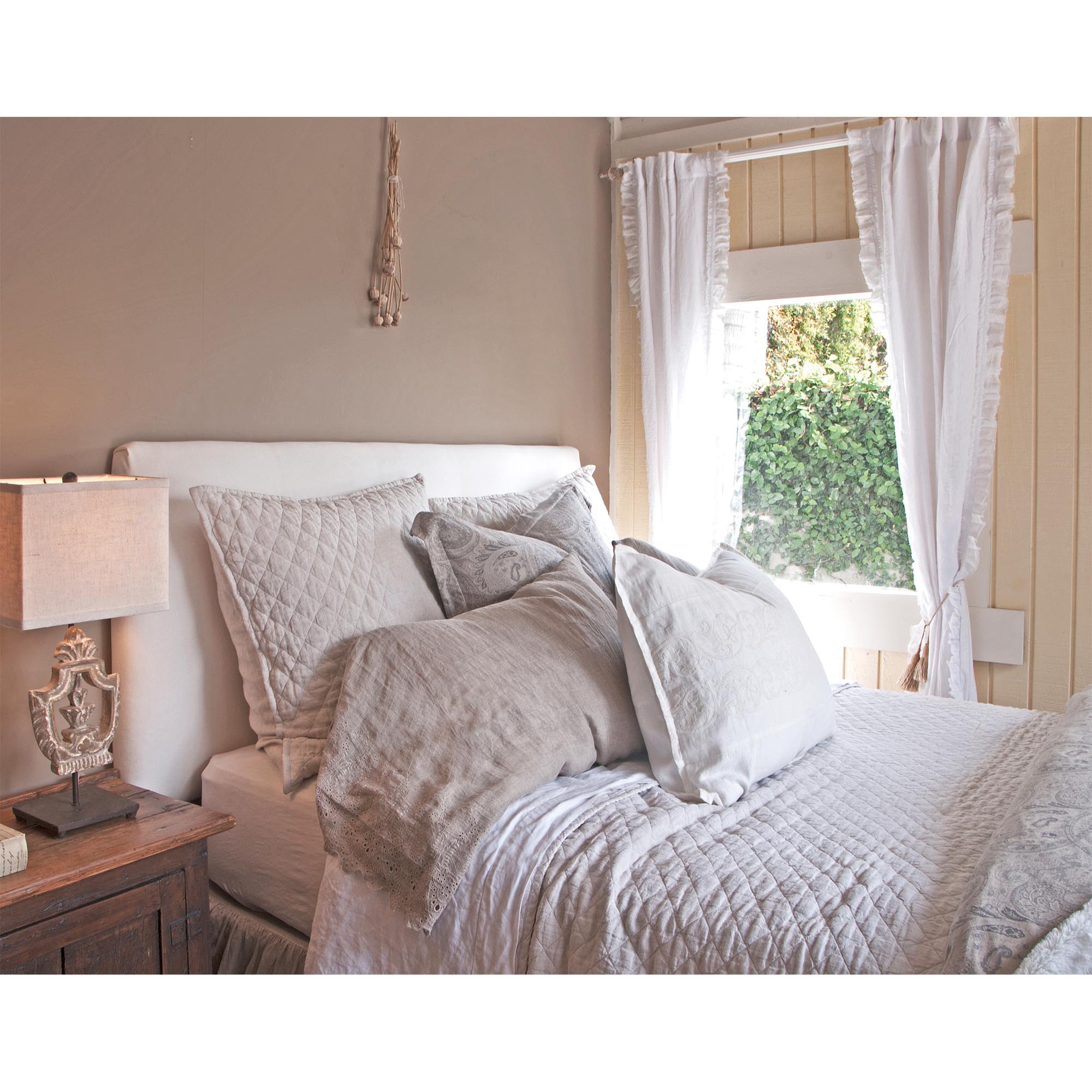 Hampton Coverlet