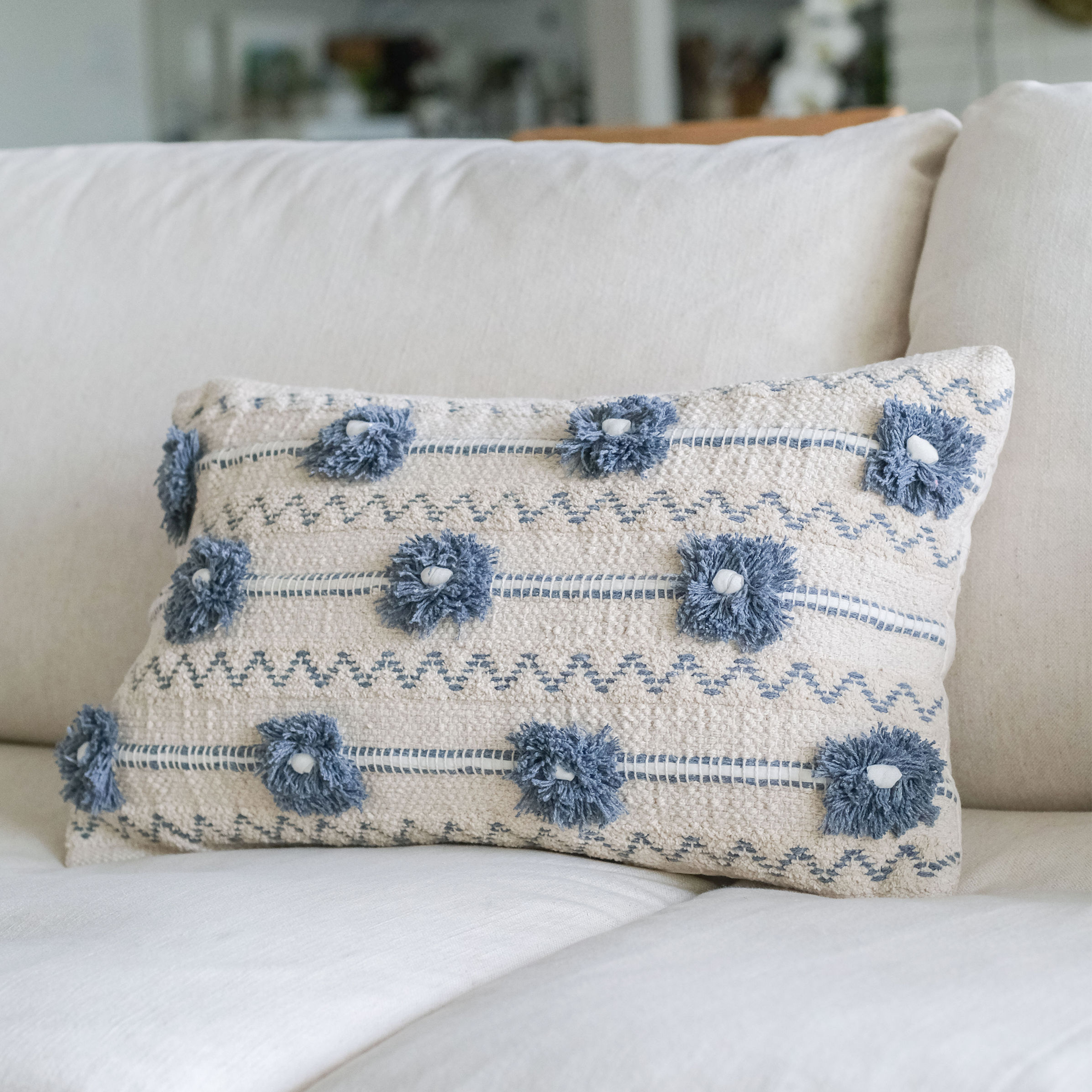Izzy Hand Woven Pillow With Insert