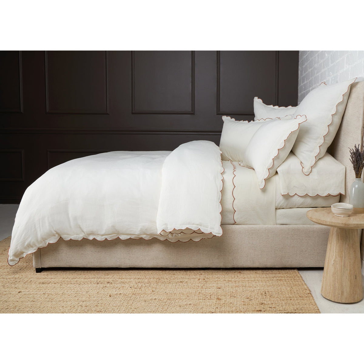 White scalloped duvet cover set with matching pillow shams