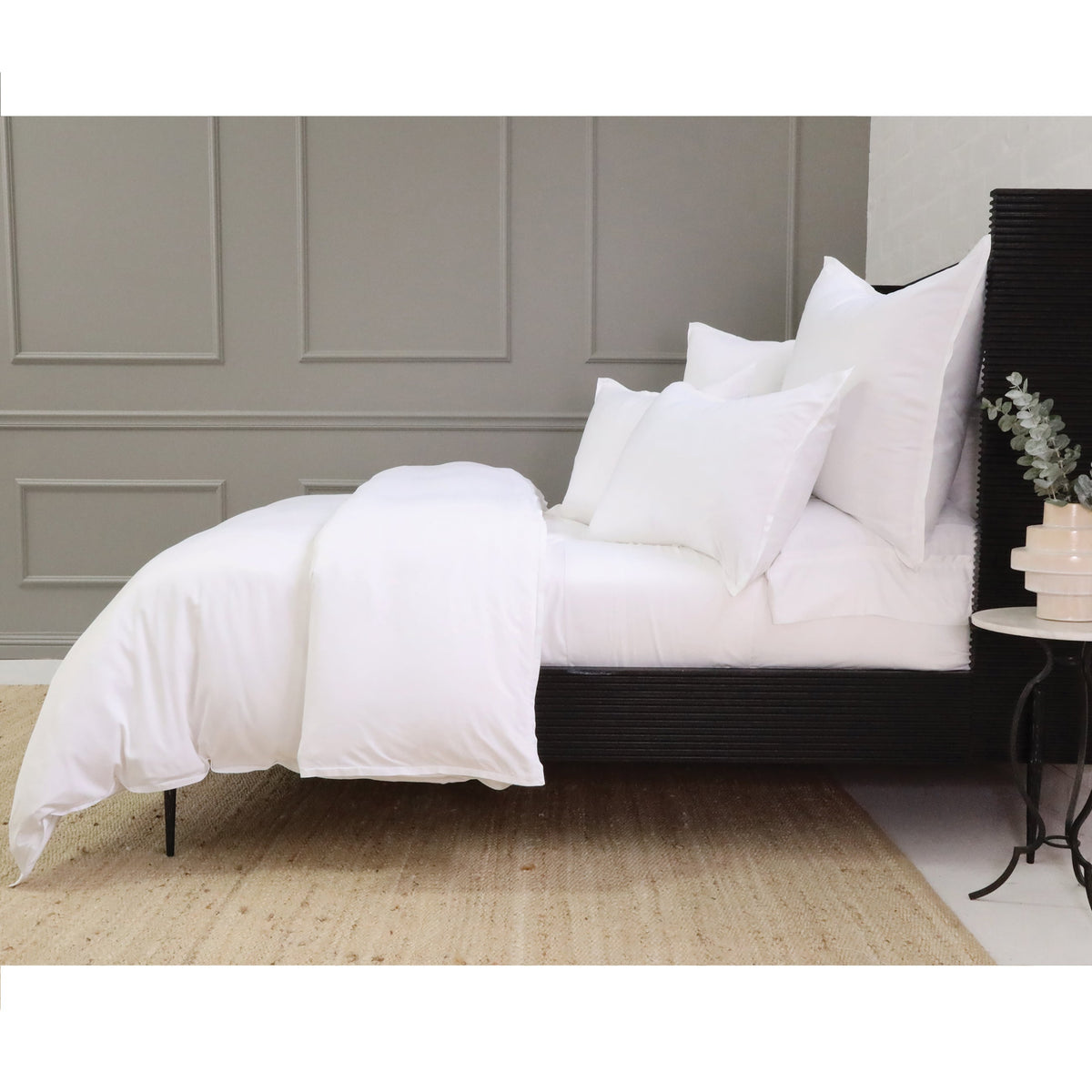 White bamboo sateen duvet cover set with matching shams
