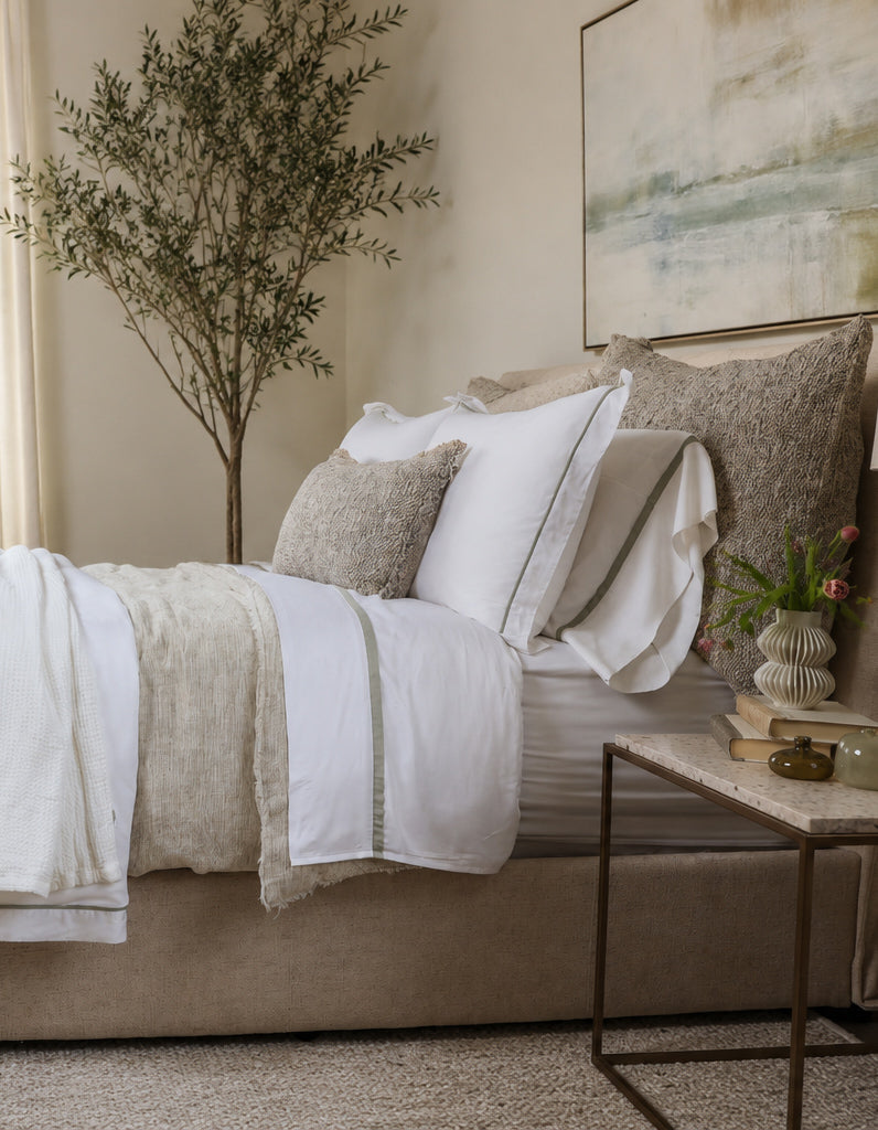 files/sheena_sea_glass_bed.jpg