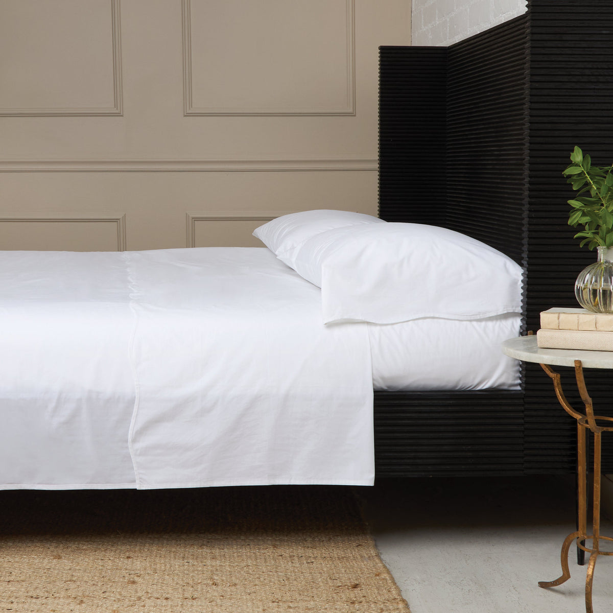 White cotton percale sheet set with fitted flat sheet and standard pillowcase