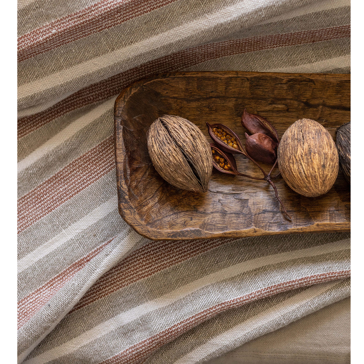 montecito blanket - terra cotta/natural color - pom pom at home